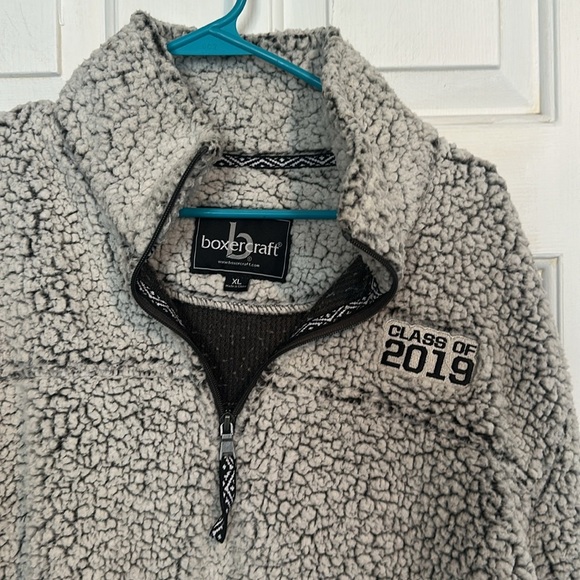 Boxercraft Sherpa pullover size XL class of 2019 embroidered - Picture 2 of 4